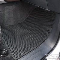 Автомобильные коврики EVA на Toyota Hilux VIII (2015->)