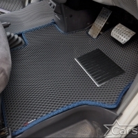 Коврики текстильные на Mitsubishi Delica IV Long пр.руль (1994-2007) 