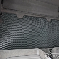 Коврики текстильные на Mazda MPV II (1999-2006)